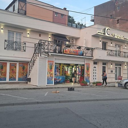 Dina Lux Apartman Jagodina Exterior photo